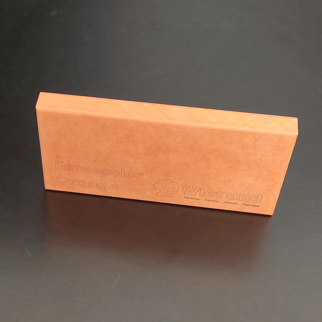 Mustertafel MDF-Platte Forescolor Orange im Onlineshop der Holz-Wiegand GmbH in Würzburg