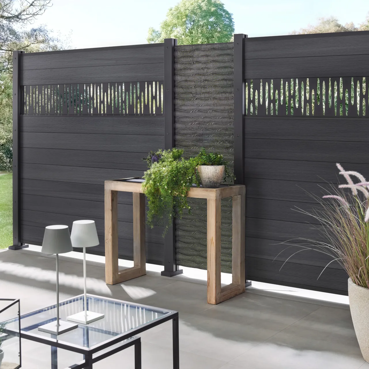 Sichtschutzzaun SYSTEM WPC PLATINUM Anthrazit 178 x 184 cm im Onlineshop der Holz-Wiegand GmbH in Würzburg